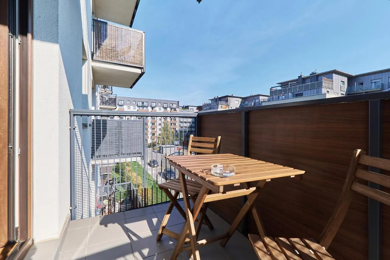 Nowa Teczowa Apartments Promenada Staromiejska By Noclegi Renters Wroclaw Poland