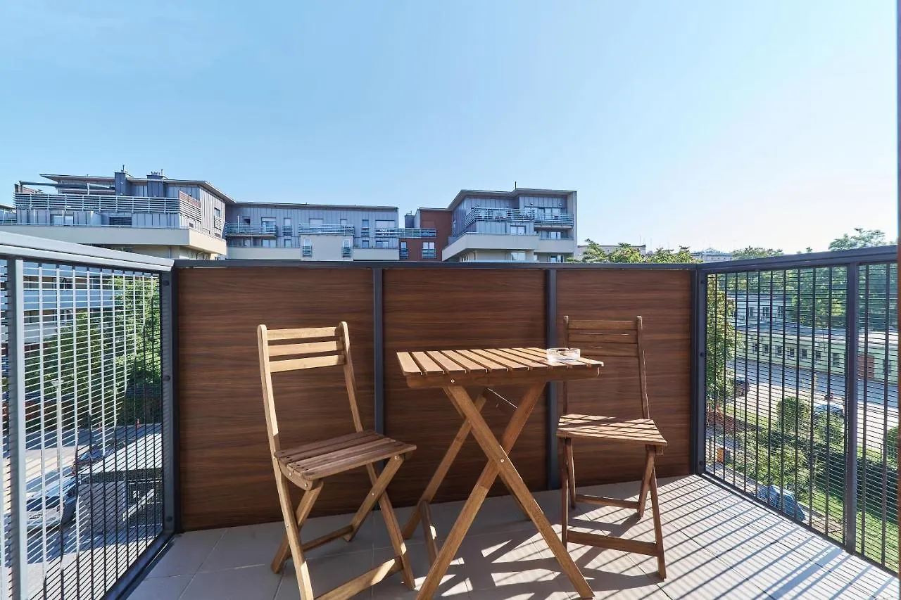 Nowa Teczowa Apartments Promenada Staromiejska By Noclegi Renters Wroclaw Poland